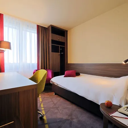 Mercure Hotel Groningen Martiniplaza Exterior photo